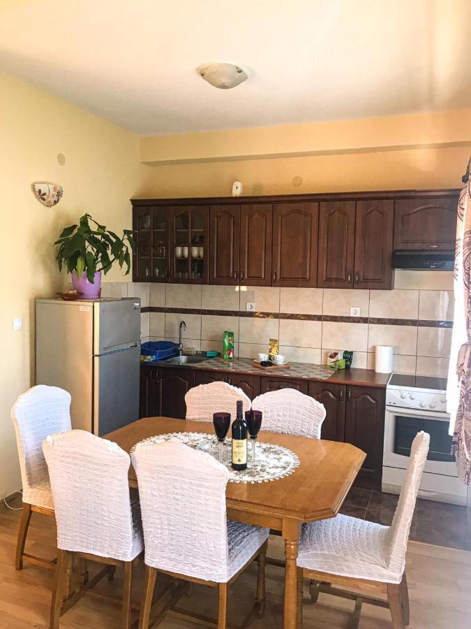 Jovana -- Porodicni Apartmani Igalo Herceg Novi Ngoại thất bức ảnh