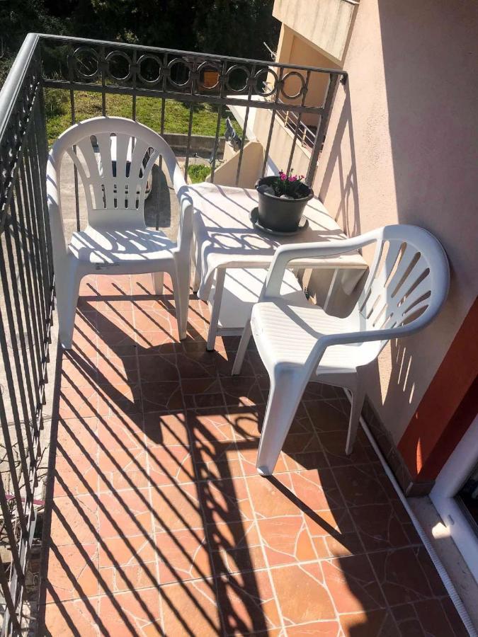 Jovana -- Porodicni Apartmani Igalo Herceg Novi Ngoại thất bức ảnh